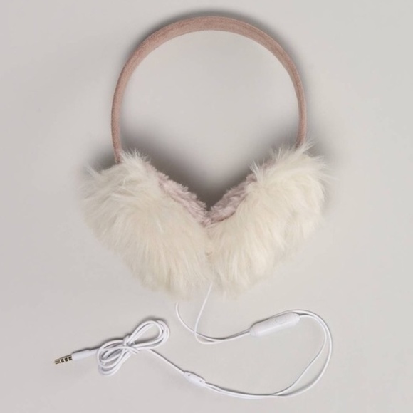 Fluffy Earmuff Headphones - Picture 1 of 1